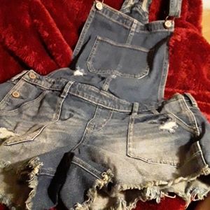 Hollister short overalls